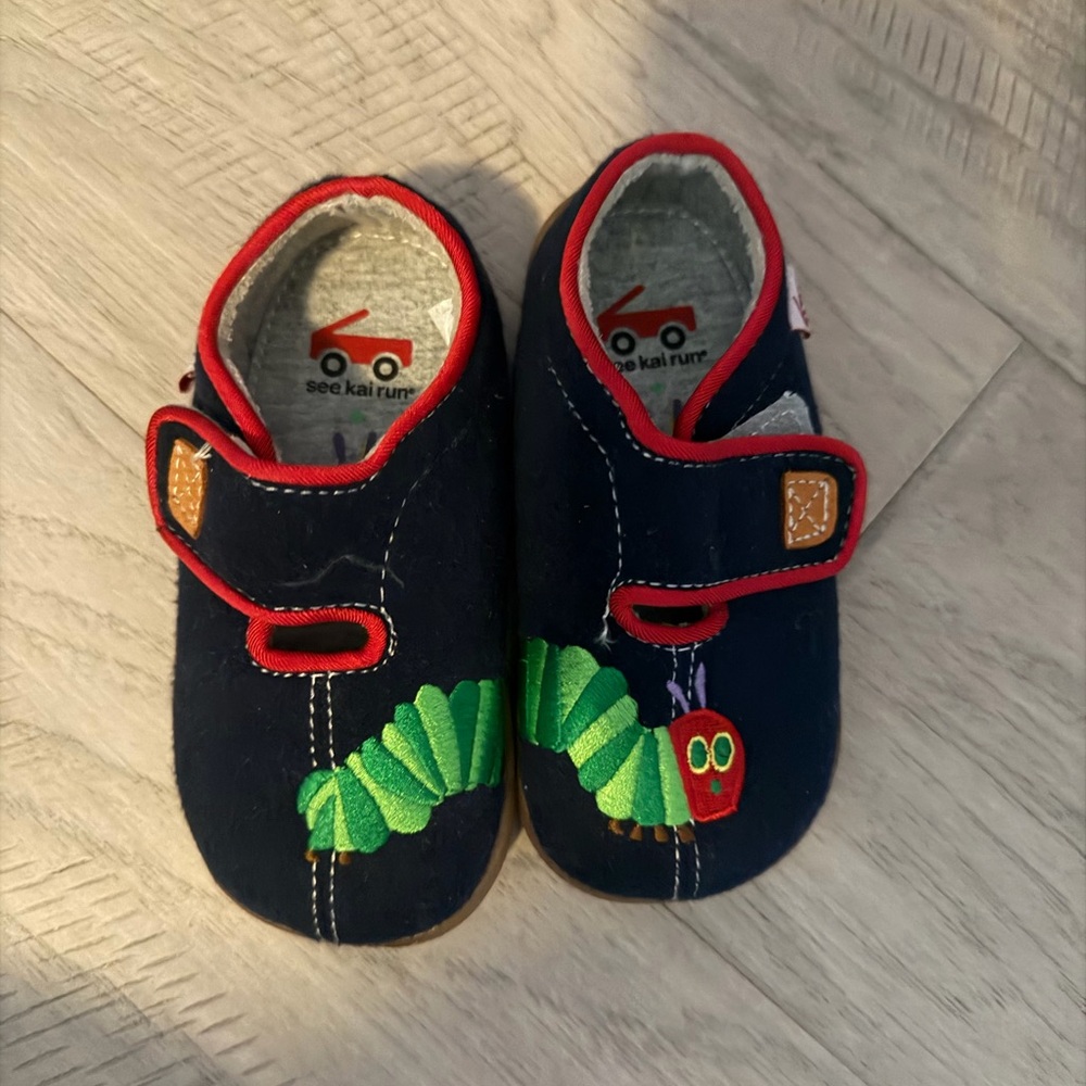 See Kai Run Navy & Red Caterpillar Appliqué Baby Shoes